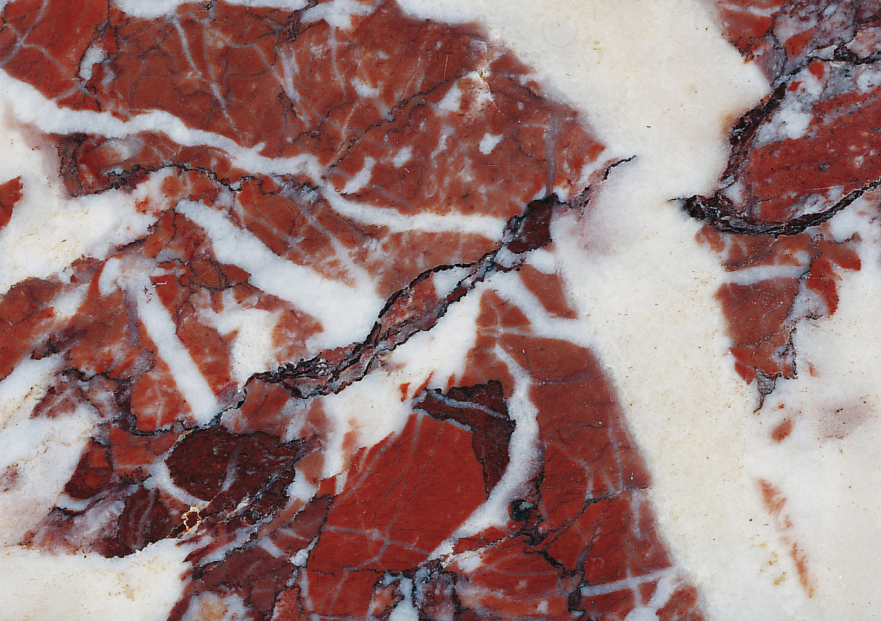 Breche Rouge de France - View 1