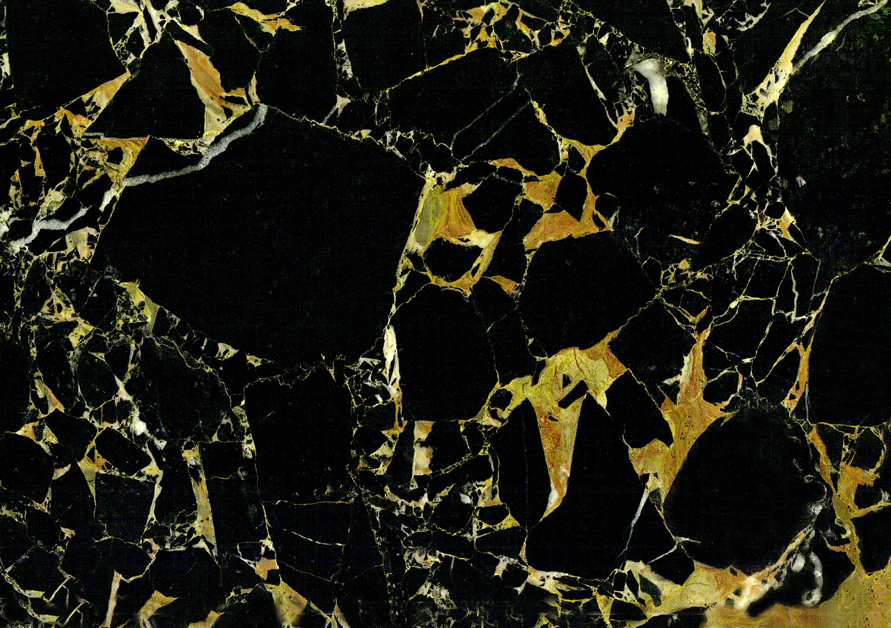 Mystique Portoro - View 1