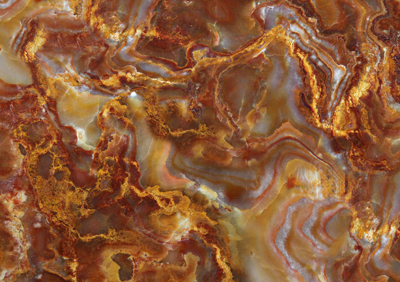 Onyx Fantasia Red - View 1